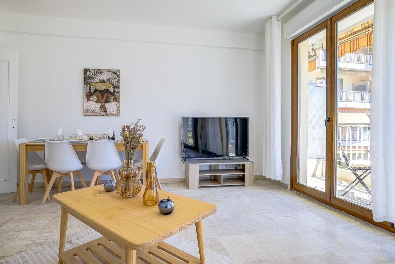Apartment Sublime Two Bedroom With Terrace