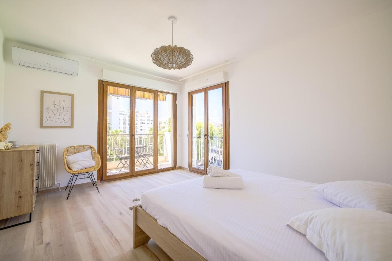 Apartment Sublime Two Bedroom With Terrace Cannes