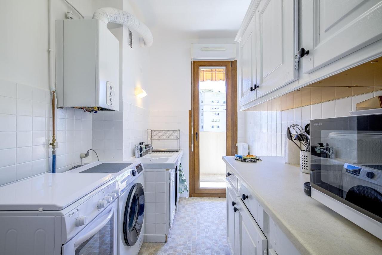 Apartment Sublime Two Bedroom With Terrace
